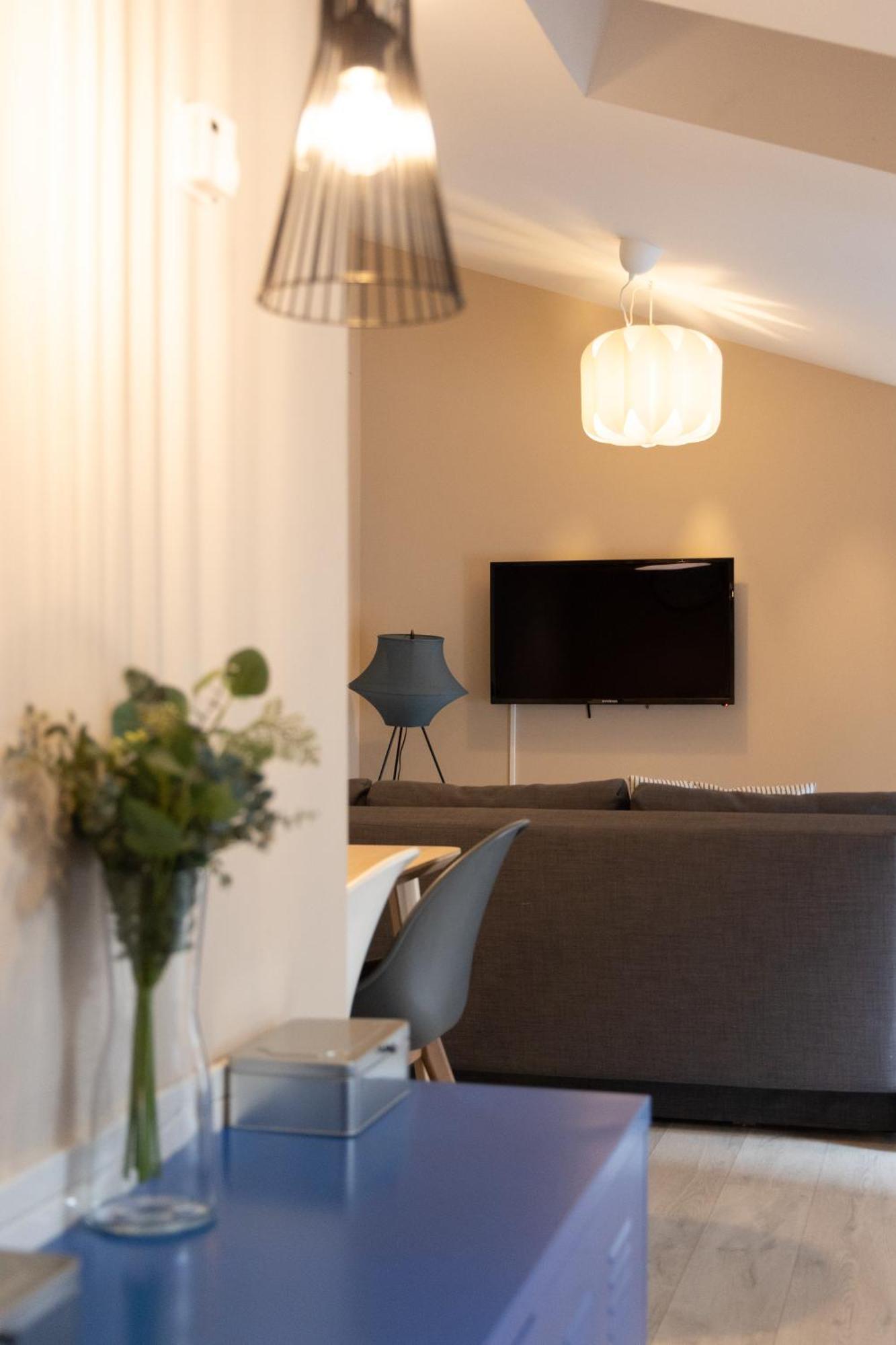 Insidehome Apartments - La Casita De Montse Паленсия Екстериор снимка