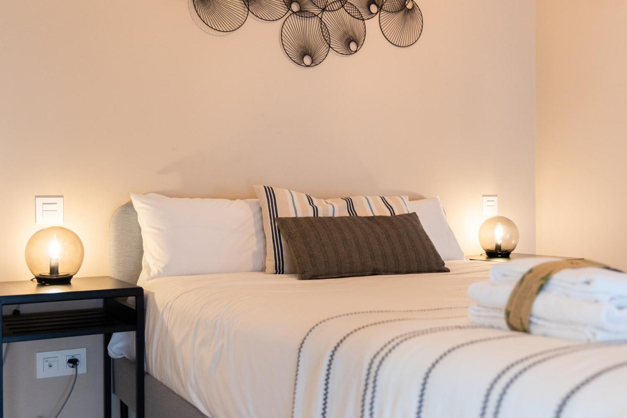 Insidehome Apartments - La Casita De Montse Паленсия Екстериор снимка